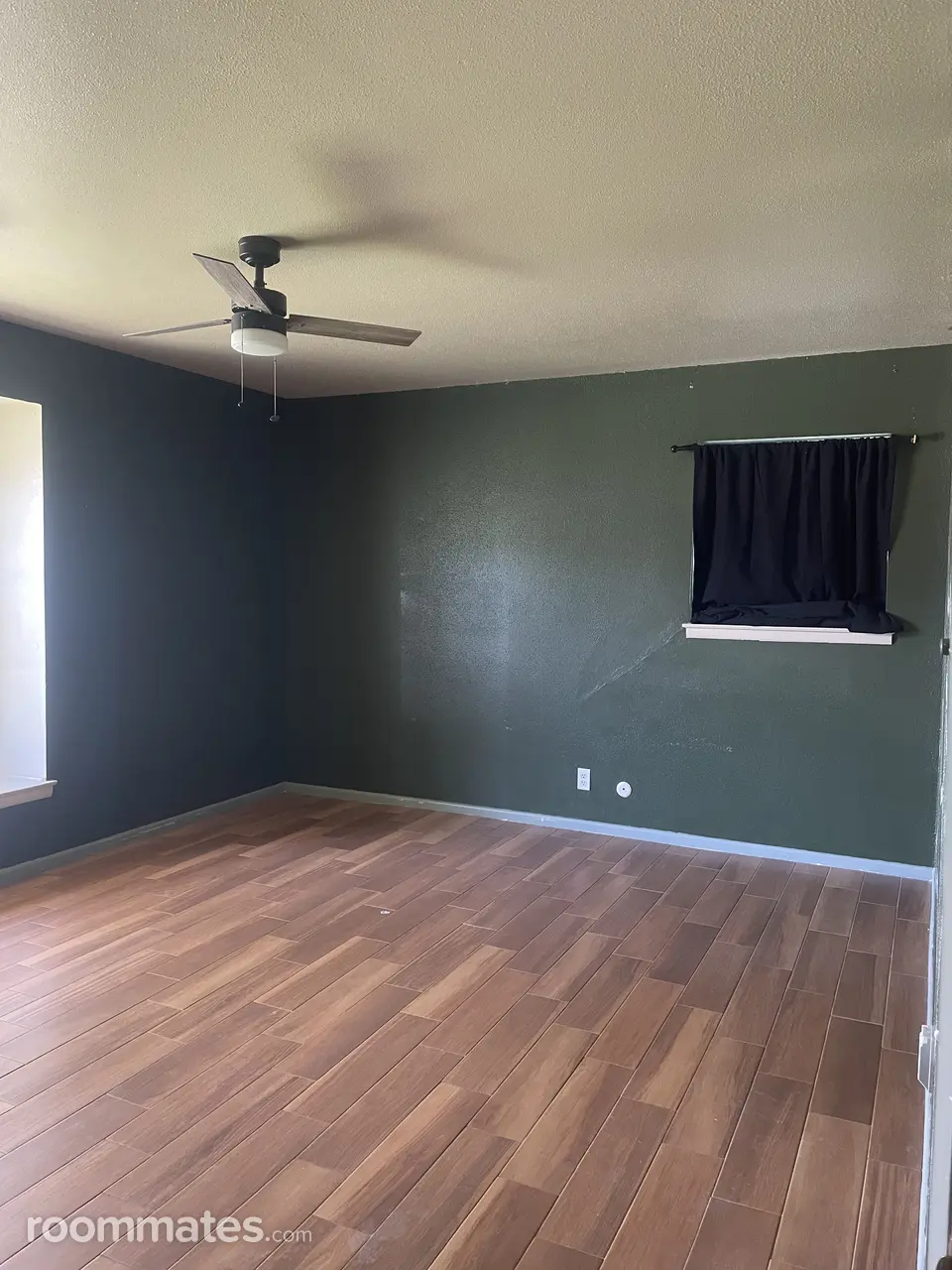 Profile photo 4 of 8