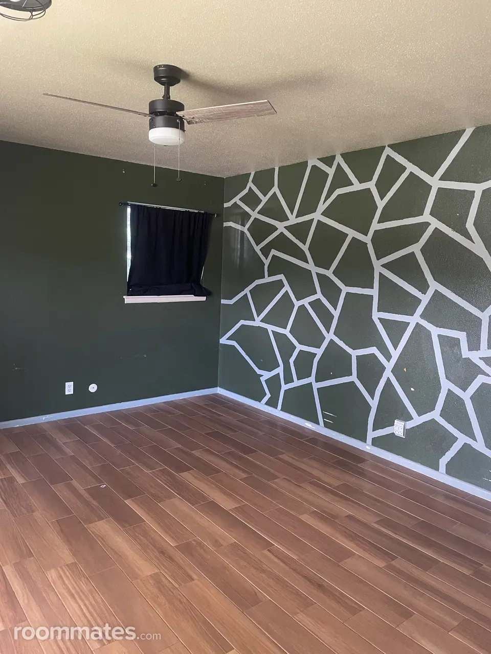 Profile photo 7 of 8