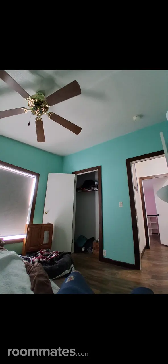 Profile photo 2 of 13