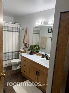 Room for rent in Spanaway, WA $1200, house