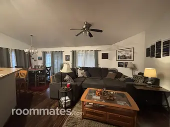 Room for rent in Spanaway, WA $1200, house