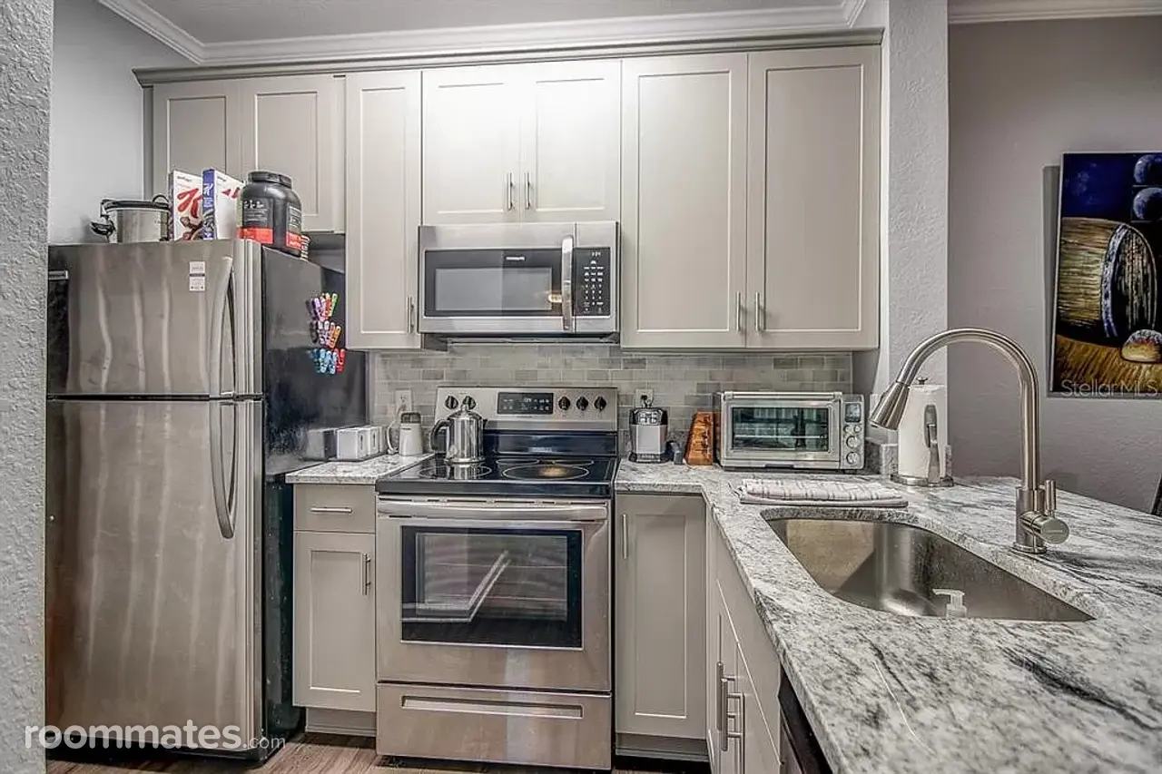 Profile photo 2 of 11