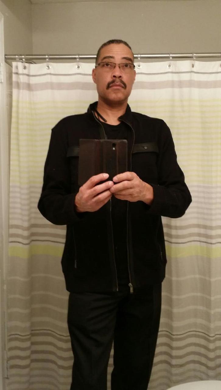 Profile photo 7 of 8