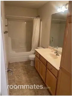 Room for rent in Bloomington, MN $800, townhouse