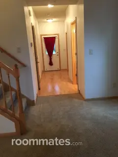 Room for rent in Bloomington, MN $800, townhouse