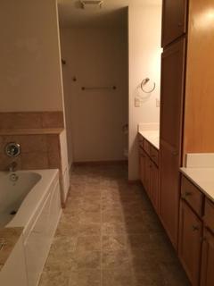 Room for rent in Bloomington, MN $900, townhouse