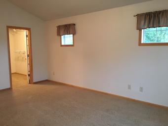Room for rent in Bloomington, MN $900, townhouse