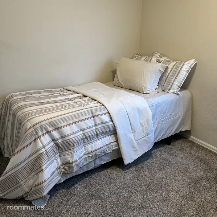 Room for rent in Centennial, CO $1000, house
