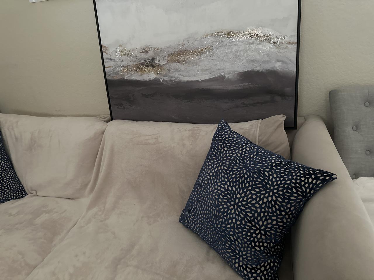 Profile photo 4 of 5