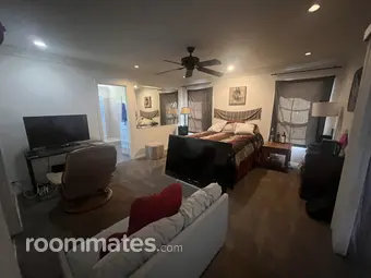 Room for rent in Costa Mesa, CA $1625, house