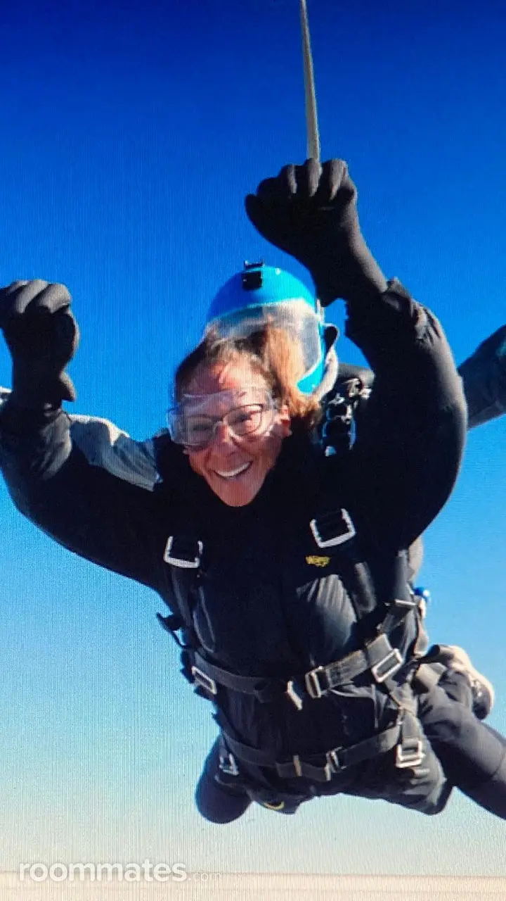 Profile photo 4 of 8