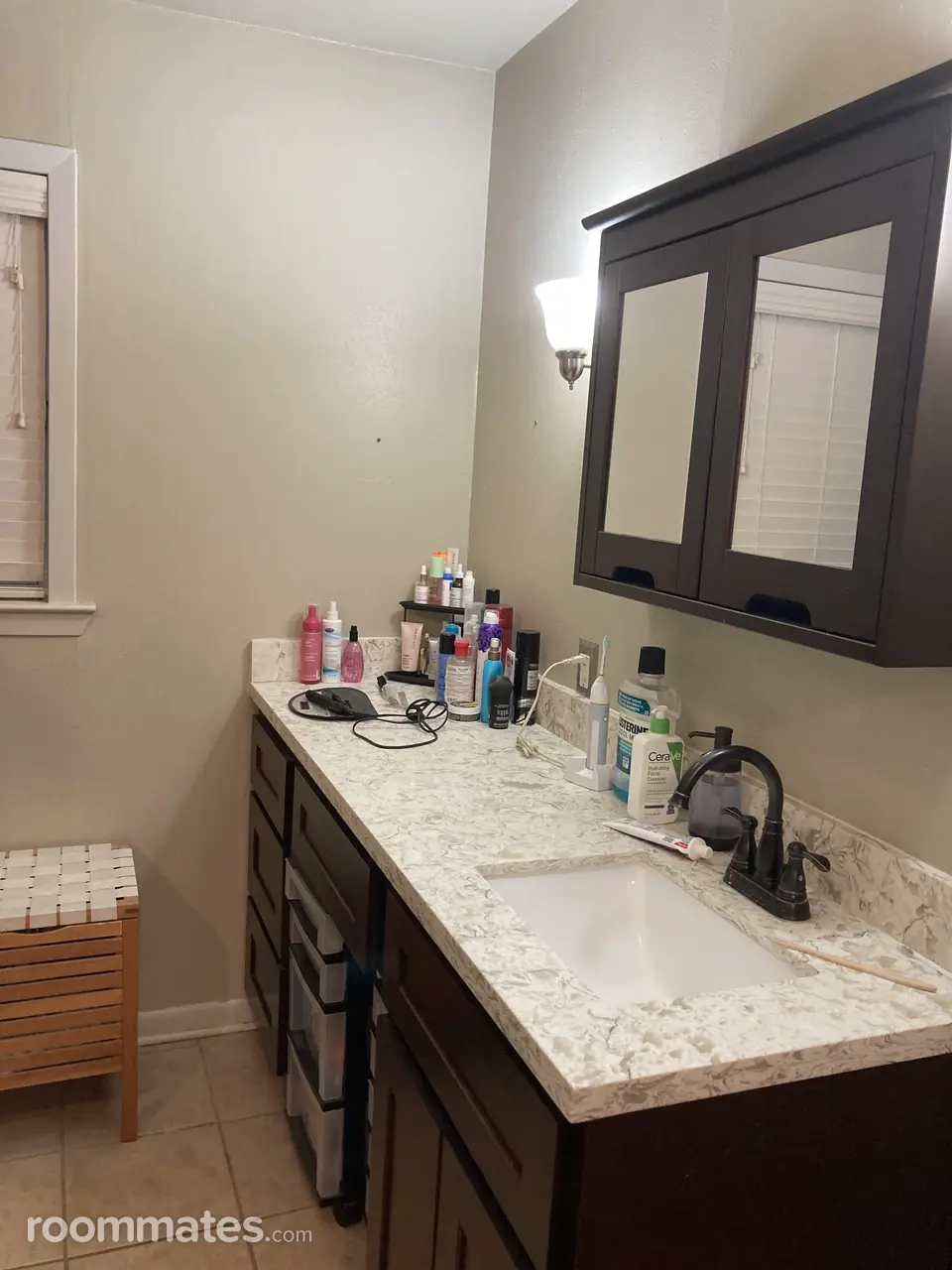 Profile photo 4 of 7