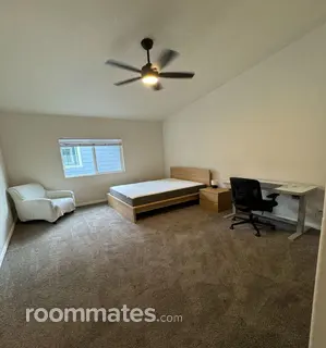 Room for rent in Golden, CO $1300, house