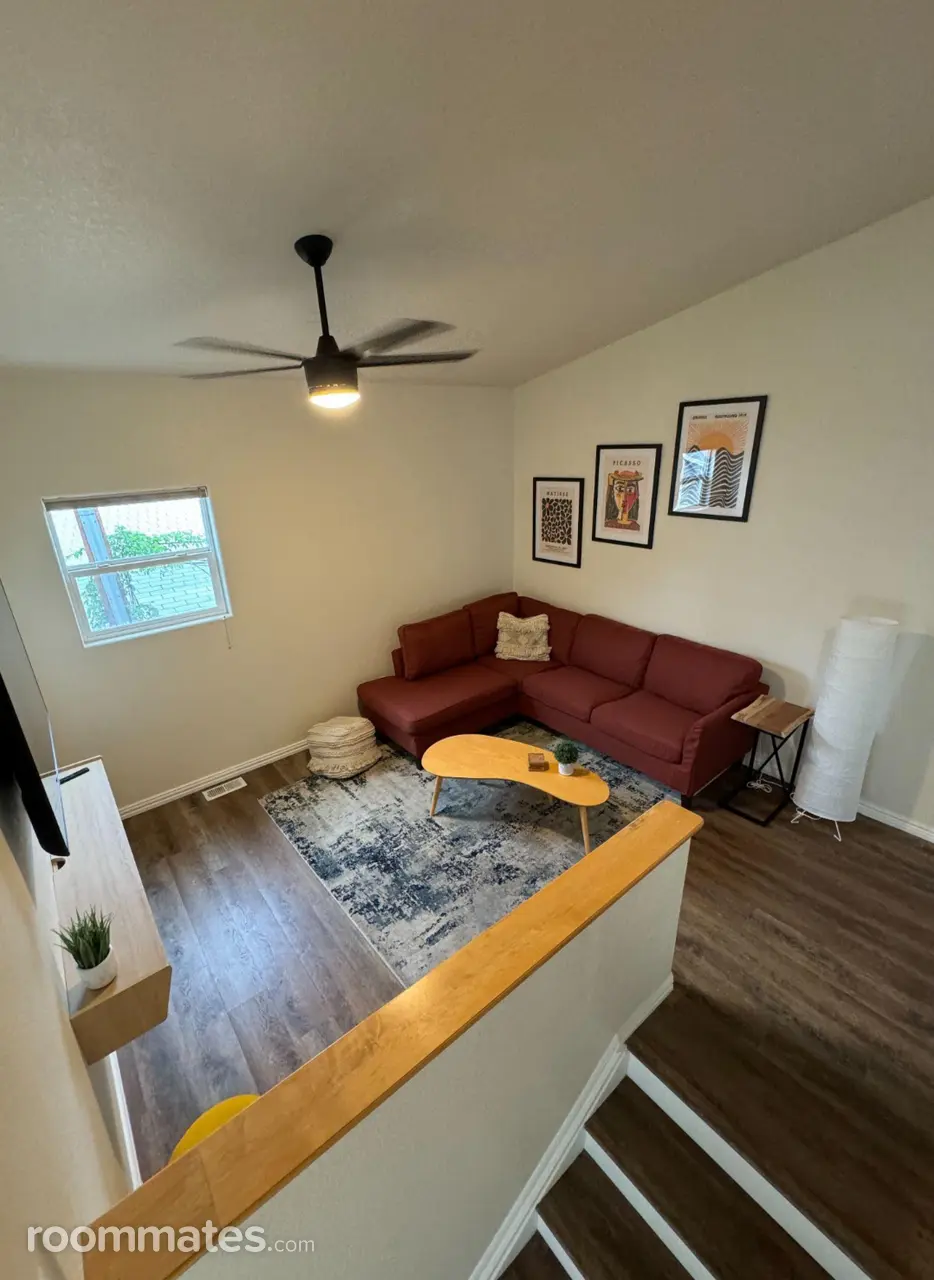 Profile photo 2 of 7