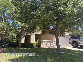 Room for rent in Rancho Cordova, CA $1000, house