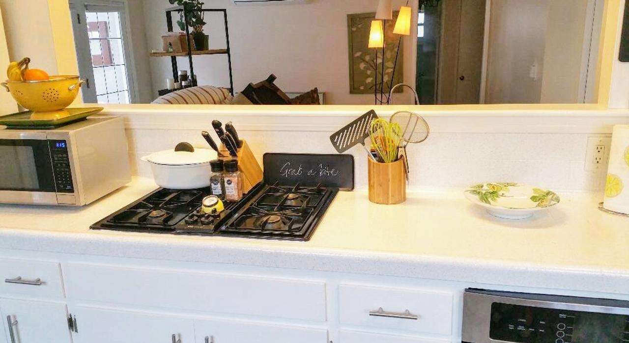 Profile photo 16 of 18