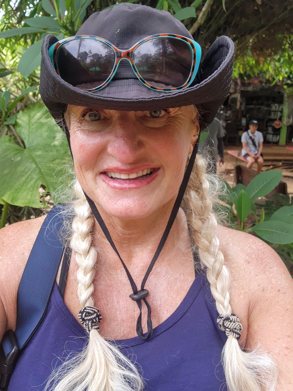 Profile photo 18 of 18