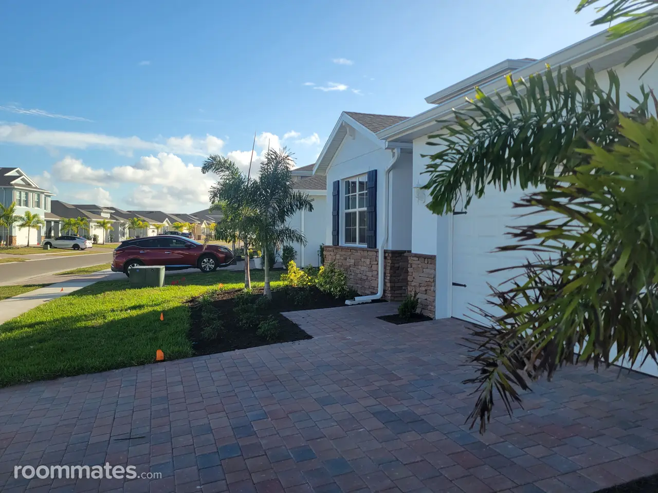 Profile photo 4 of 7