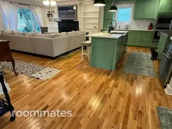 Room for rent in Richmond, VA $1050, house