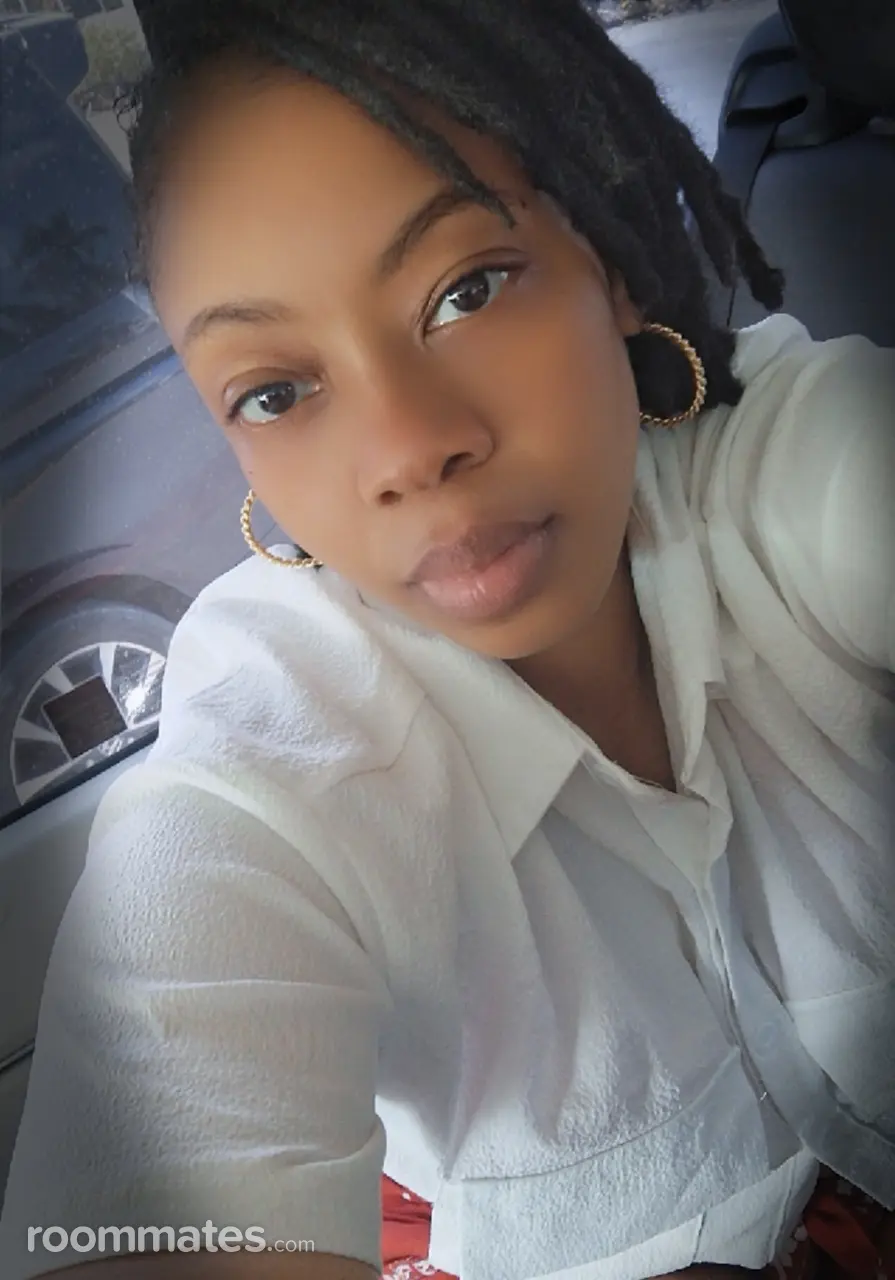 Profile photo 8 of 8