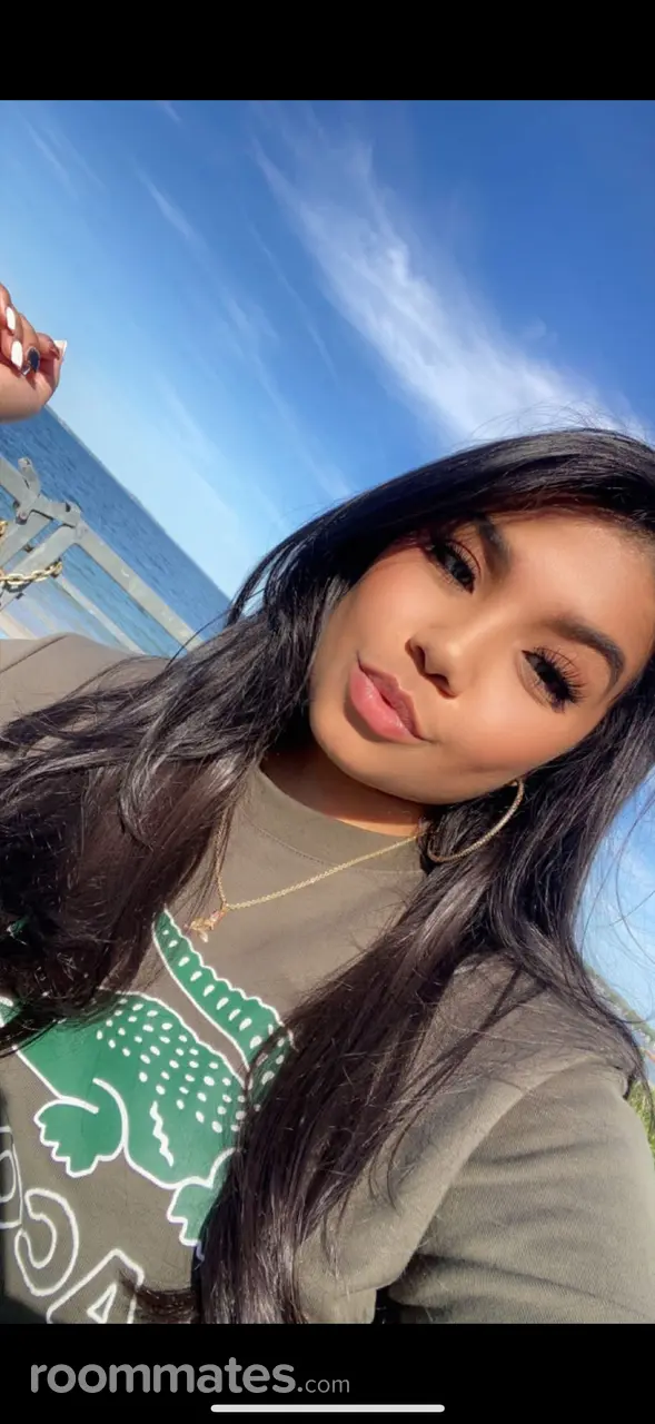 Profile photo 1 of 1