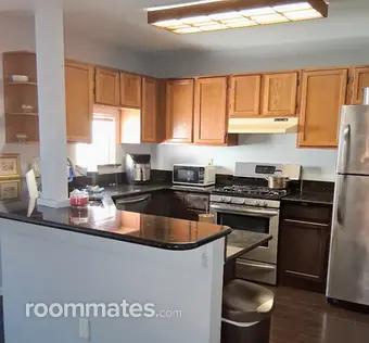 Room for rent in Lawrenceville, GA $700, townhouse