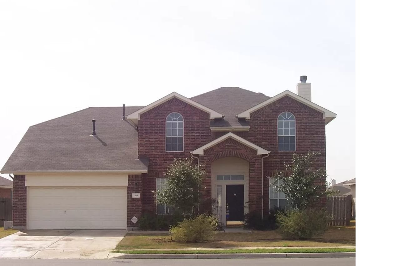 Profile photo 15 of 17