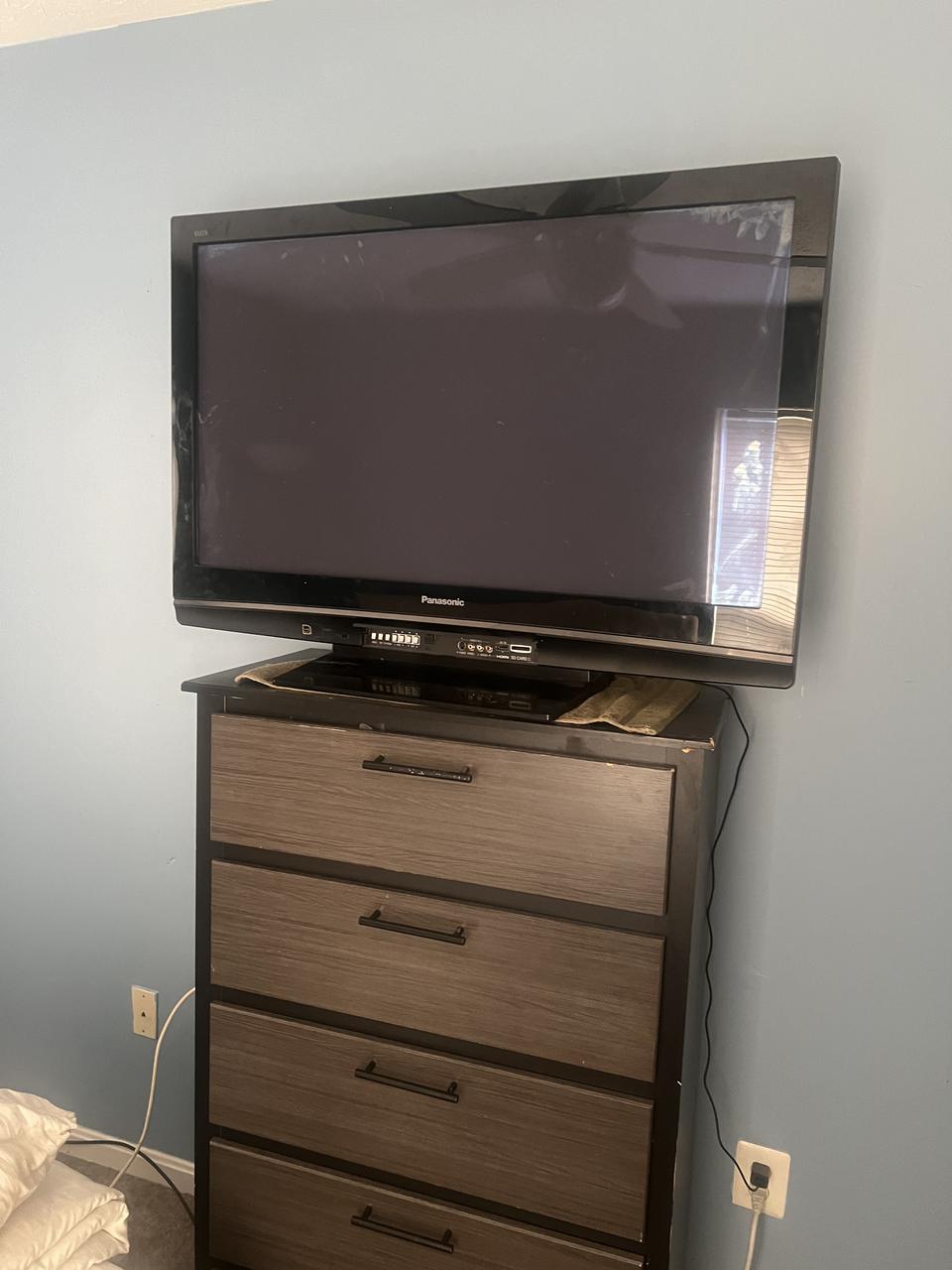 Profile photo 4 of 6