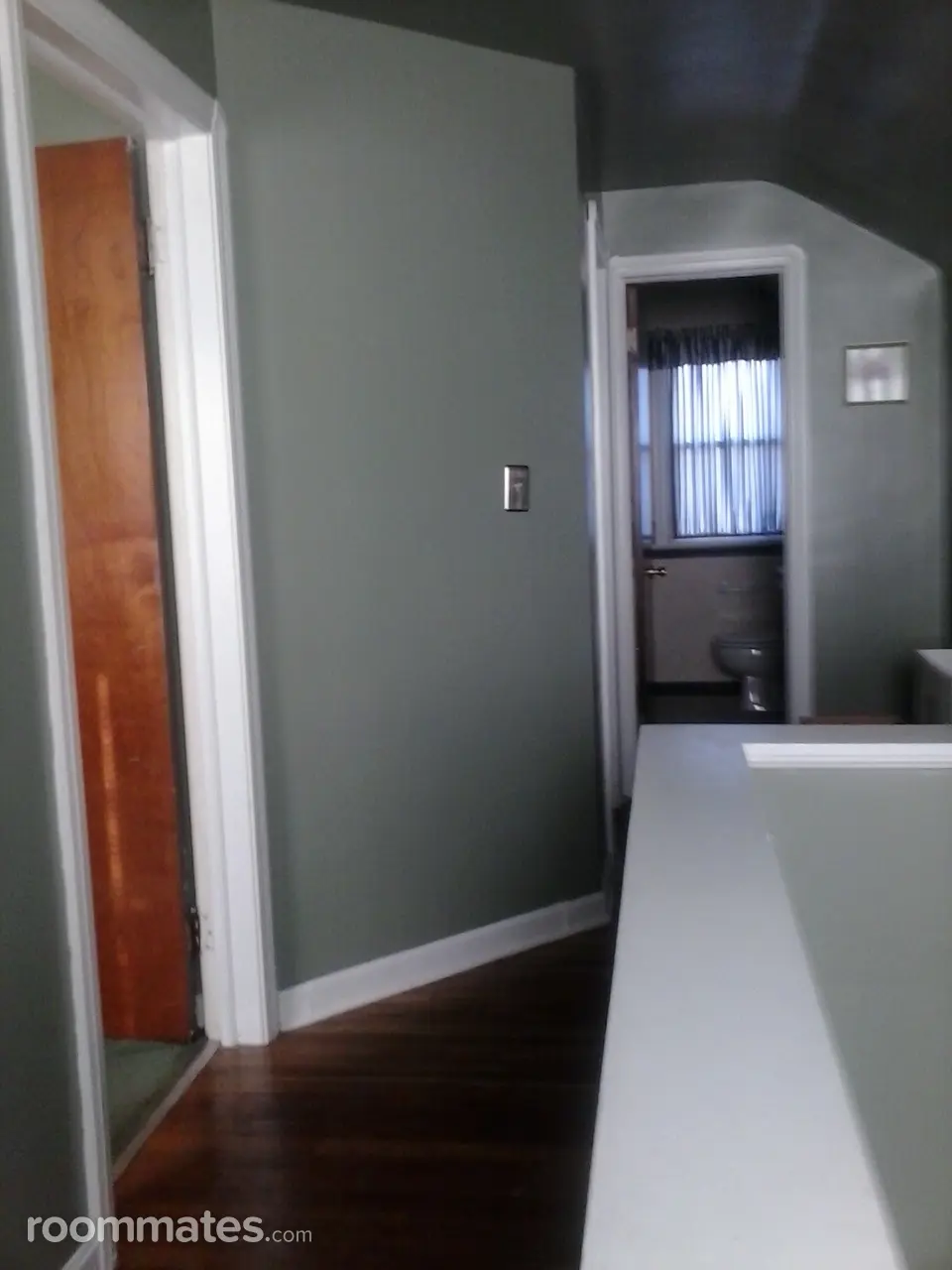 Profile photo 1 of 6