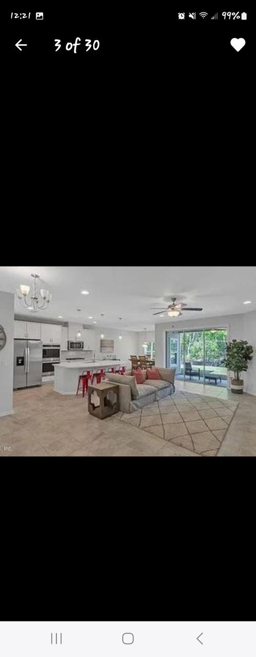 Profile photo 18 of 21