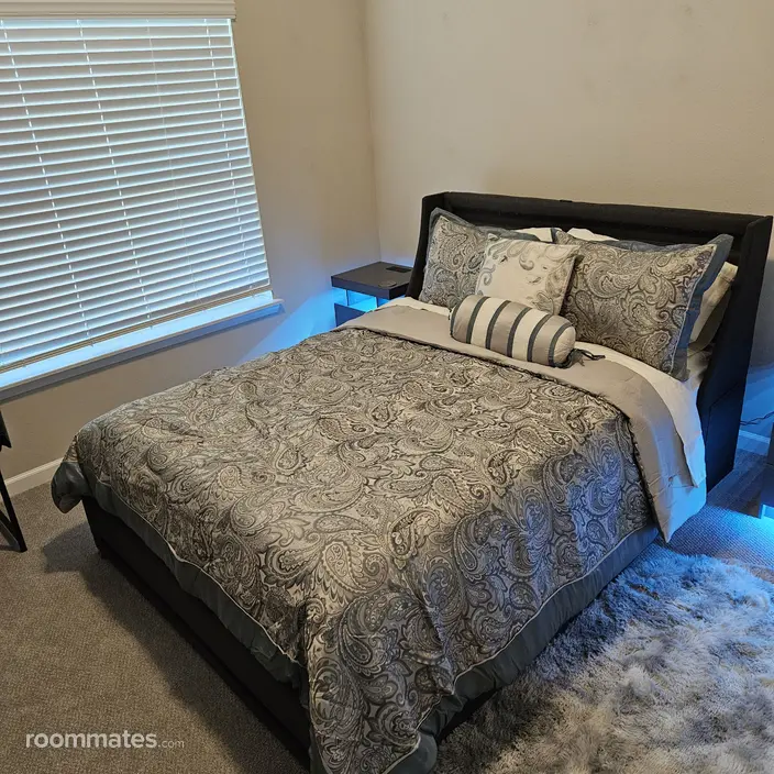 Room for rent in St. Augustine, FL $1000, house