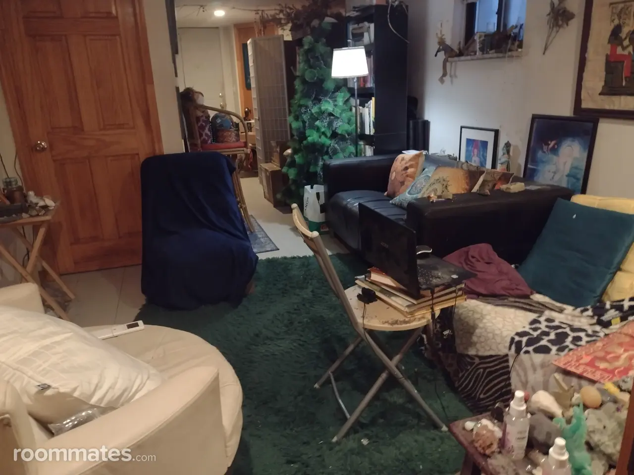 Profile photo 1 of 4