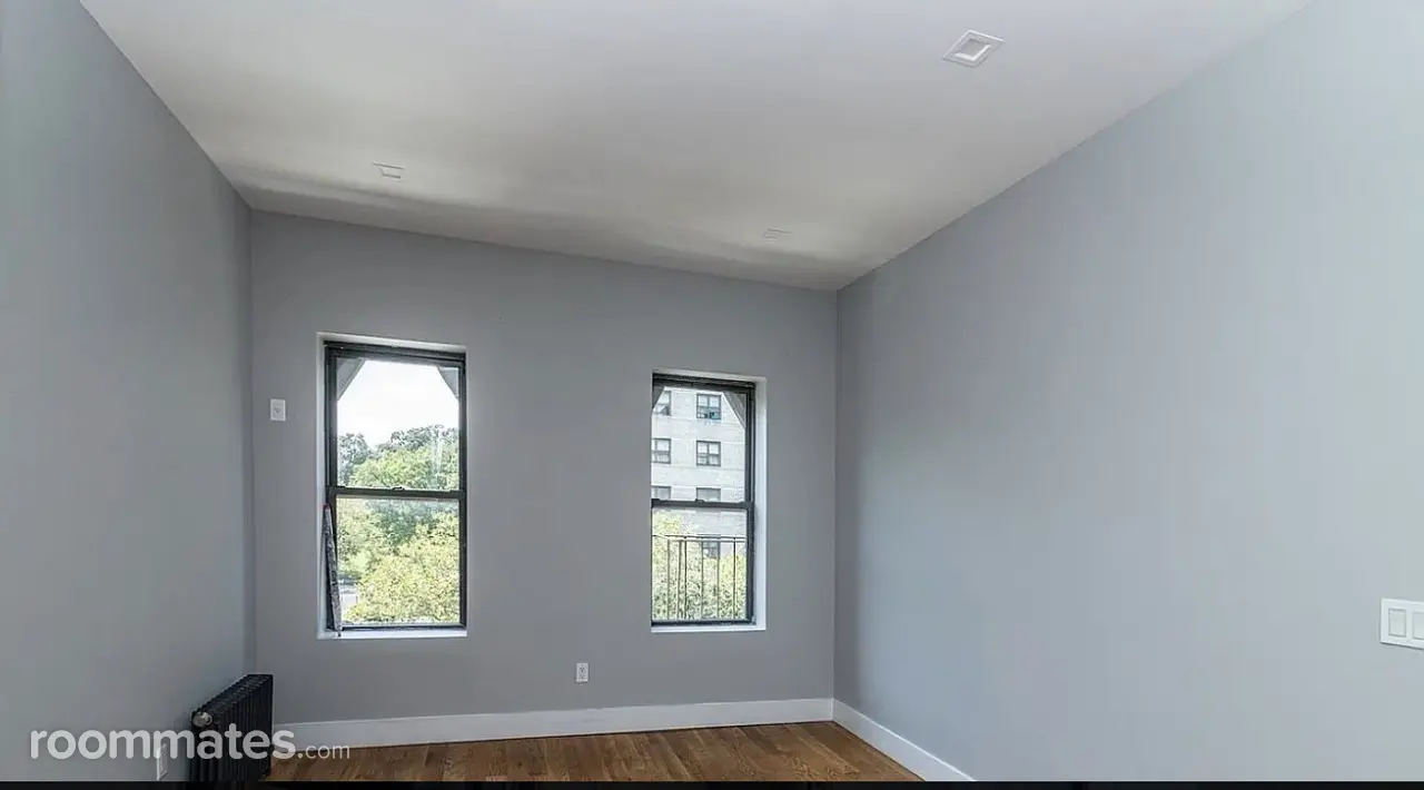 Profile photo 2 of 6