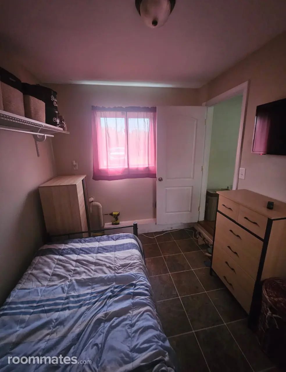 Profile photo 8 of 15