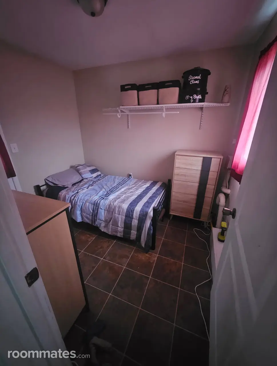 Profile photo 7 of 15