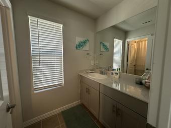 Room for rent in Corinth, TX $1000, house