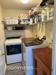 Room for rent in Owings Mills, MD $1300, townhouse