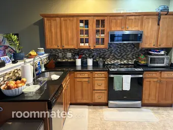 Room for rent in Owings Mills, MD $1300, townhouse