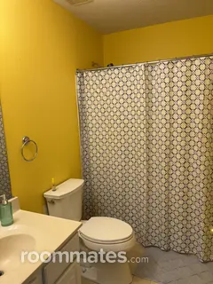 Room for rent in Owings Mills, MD $1300, townhouse