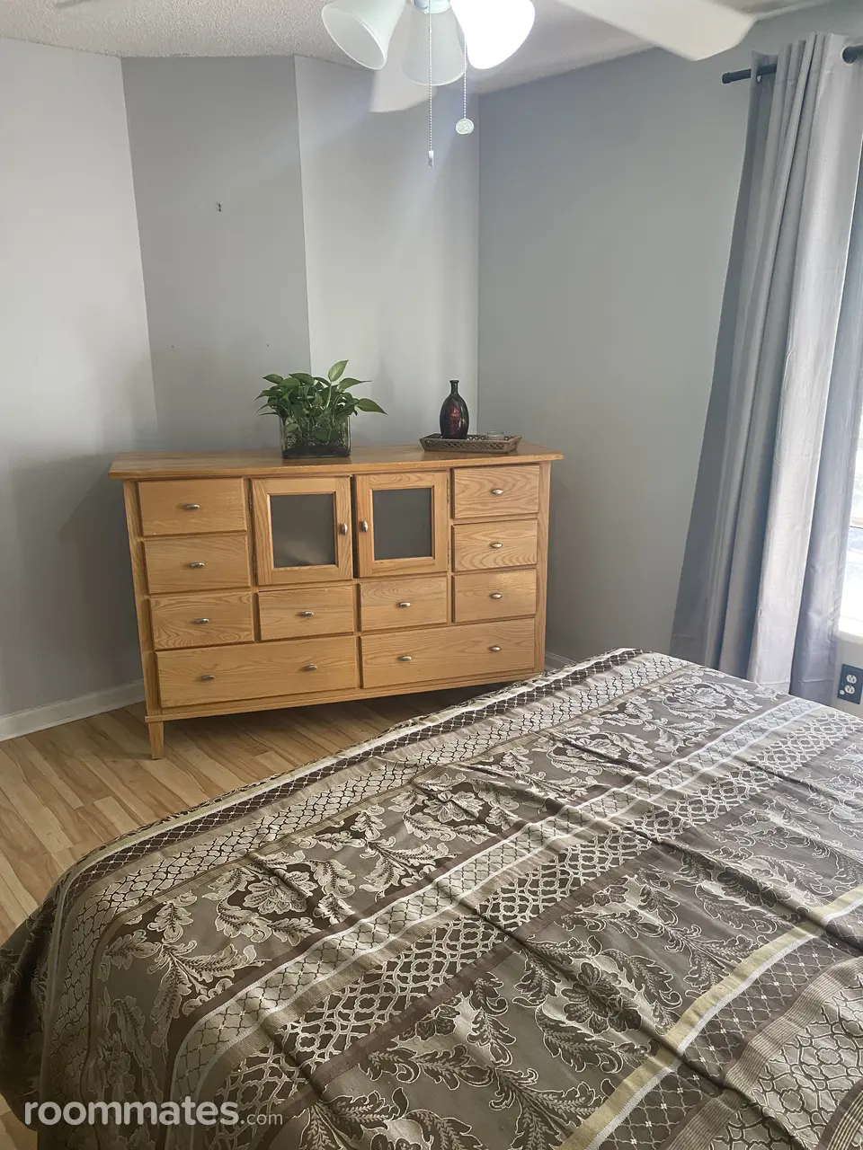 Profile photo 10 of 11