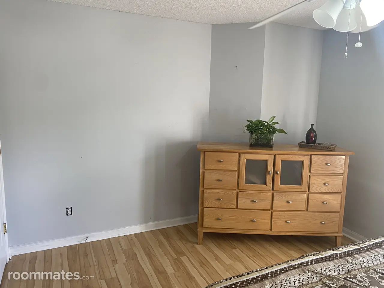 Profile photo 7 of 11