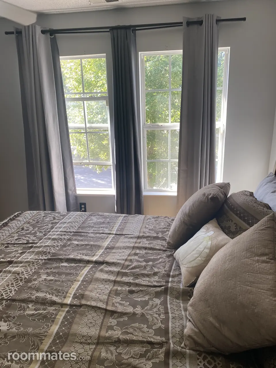 Profile photo 6 of 11