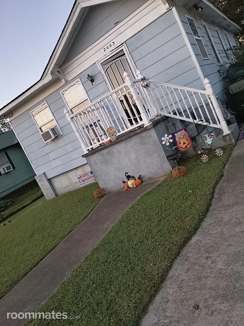 Profile photo 7 of 14