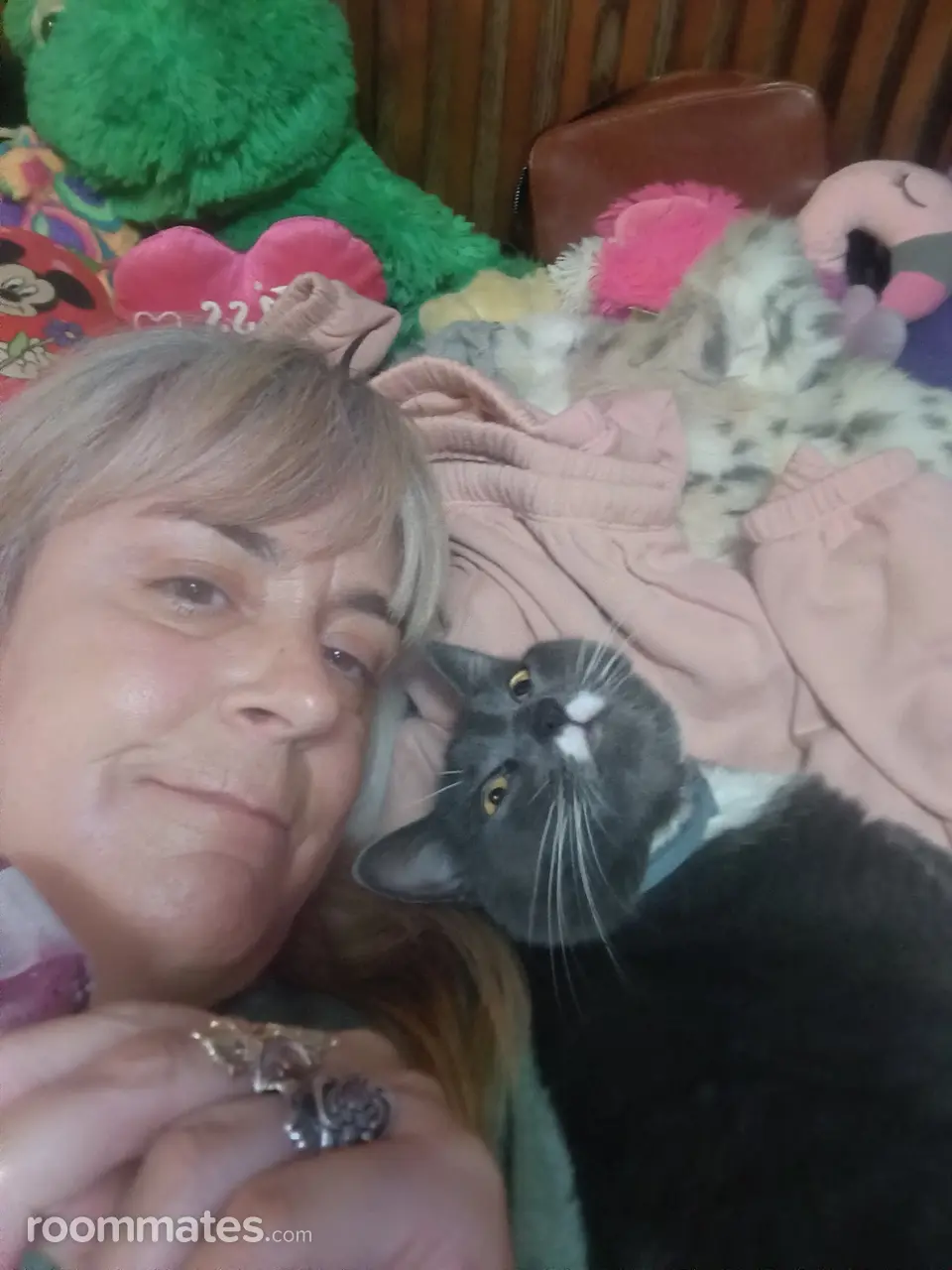 Profile photo 13 of 14