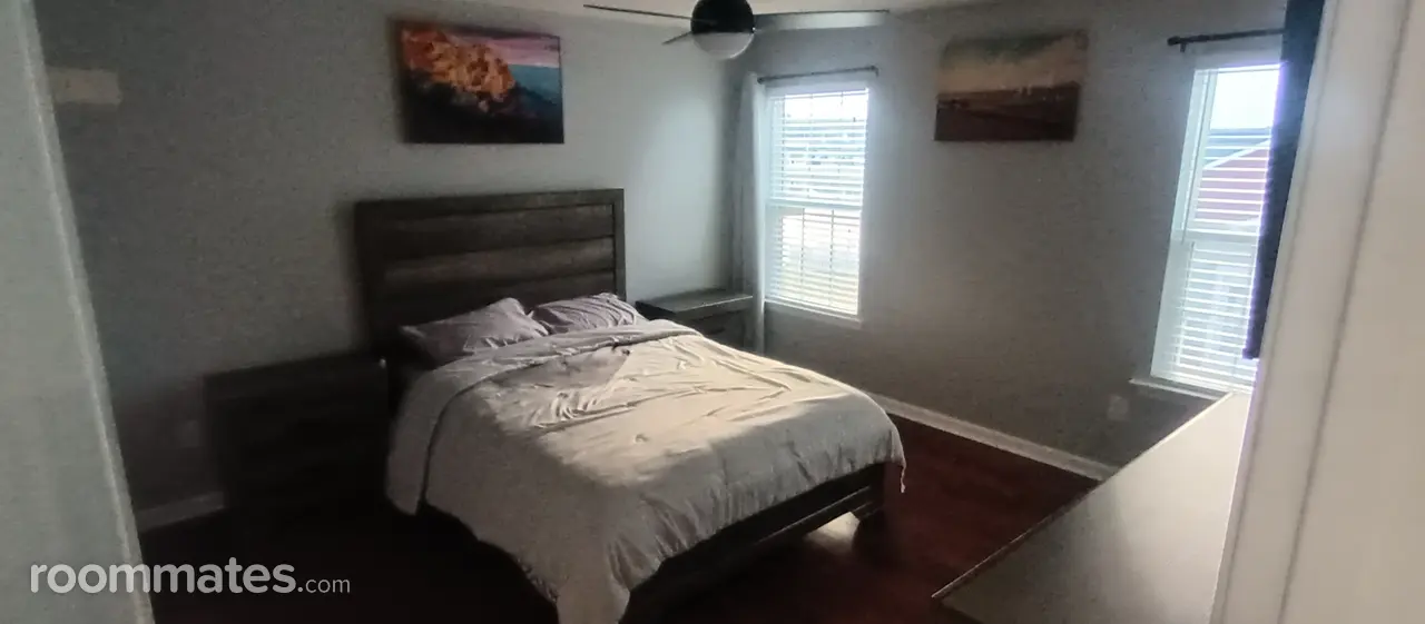 Profile photo 5 of 7