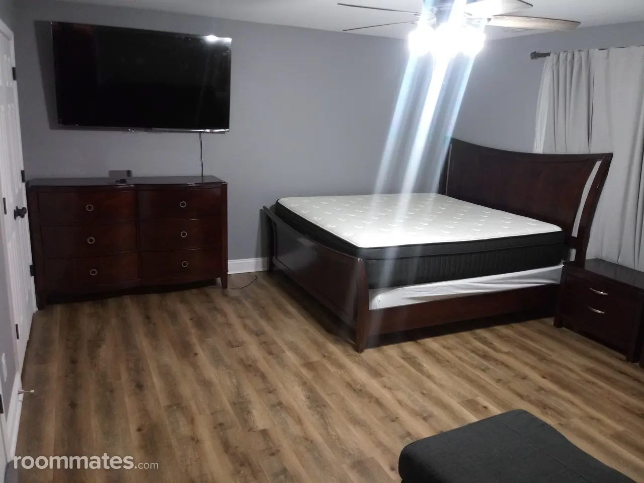 Profile photo 2 of 11