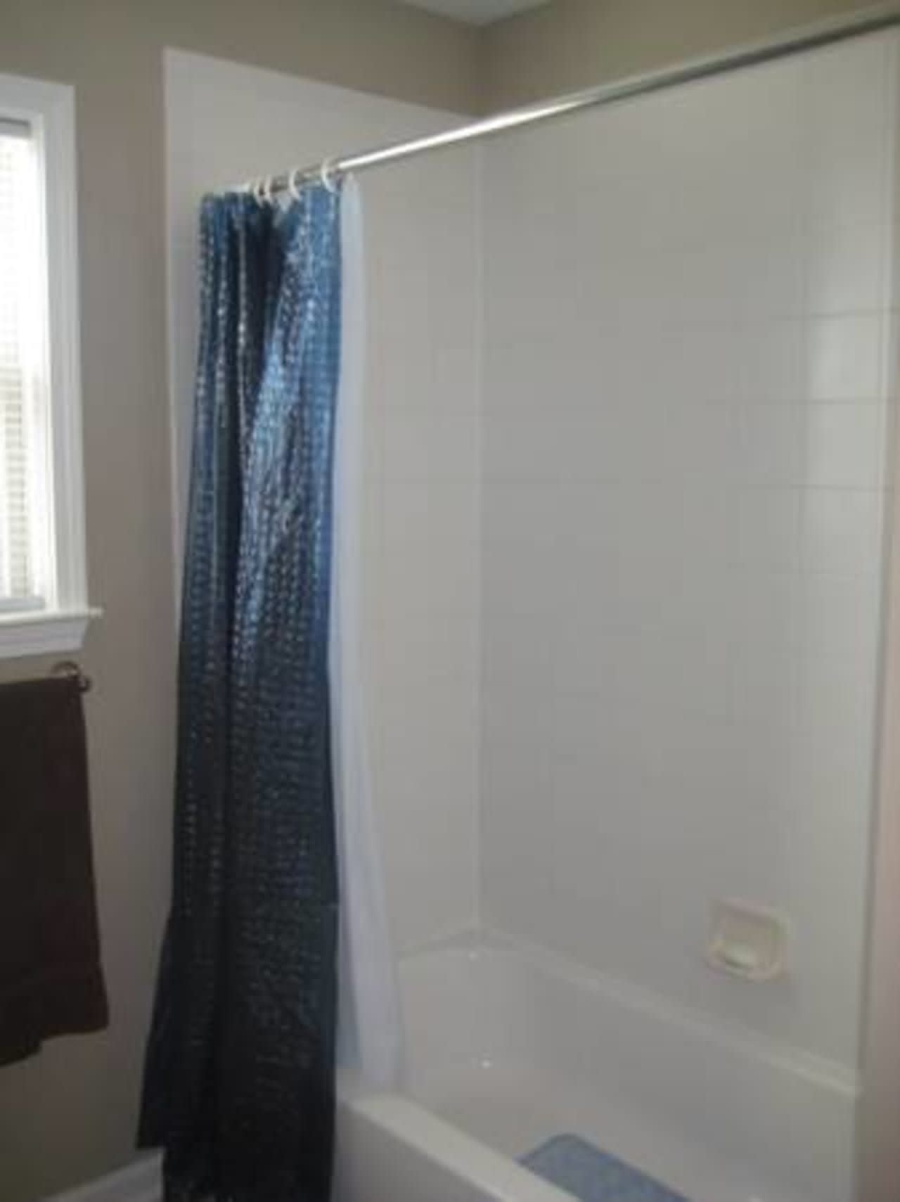 Profile photo 9 of 14