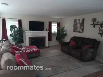 Room for rent in Santa Rosa, CA $950, house