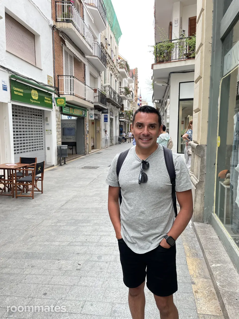 Profile photo 9 of 10