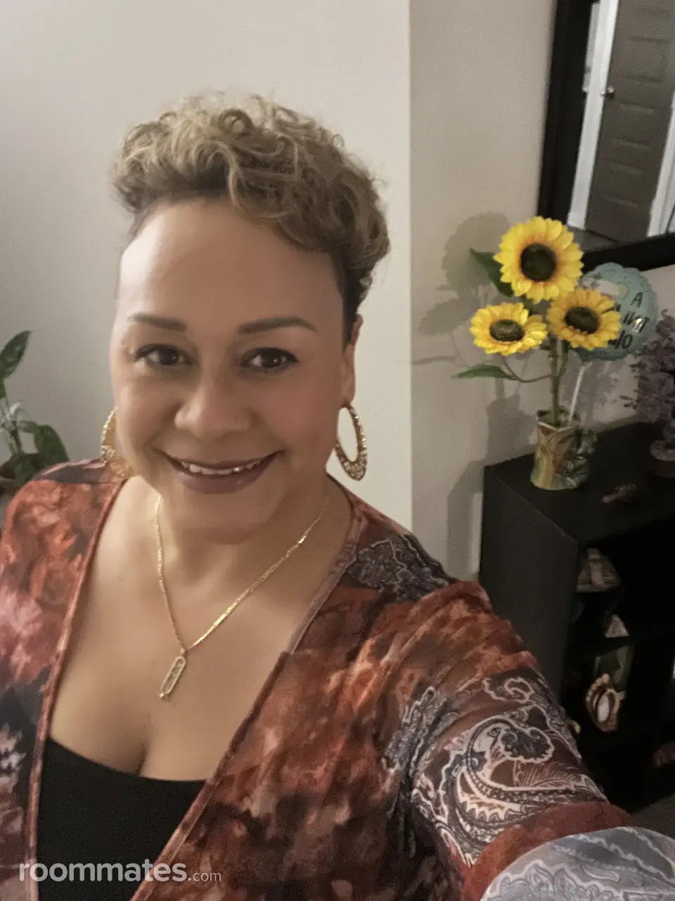 Profile photo 12 of 12